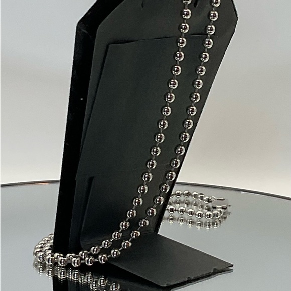 Dolce and Gabbana Silver Dog Tag Pendant Necklace - Picture 12 of 12